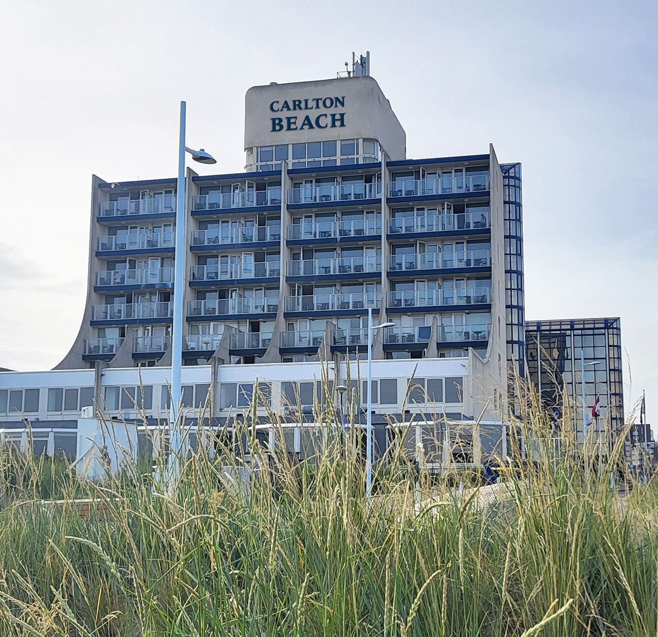 carlton-beach-hotel-scheveningen-den-haag-exterior-01-640x620-2
